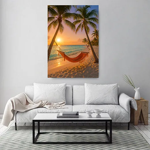Kunstdruck Palmenstrand Hängematte II – Orange Hängematte zwischen Palmen im Abendgold
