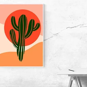 Kunstdruck Kaktus – Ein dunkelgrüner Säulenkaktus steht vor einer großen roten Sonne, darunter schwingen sanfte Dünen in Pfirsich, Creme und Orange